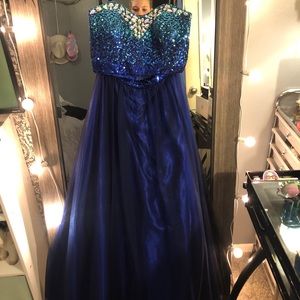 PROM DRESS SIZE 5/6